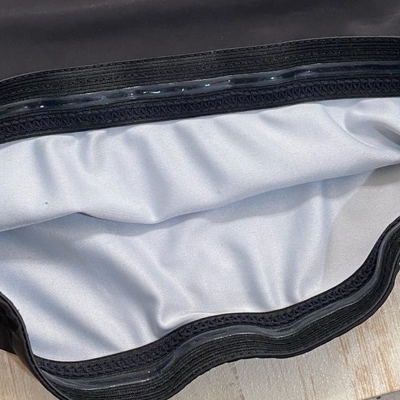 TATAMI Rashguard - Kids 7/8 - Picture 5 of 10